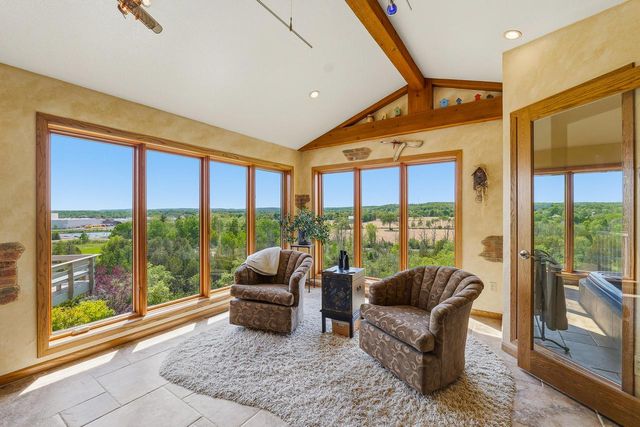 N6596 Riverview ROAD, Plymouth, WI 53073