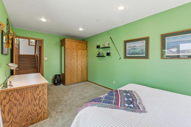 N6596 Riverview ROAD, Plymouth, WI 53073