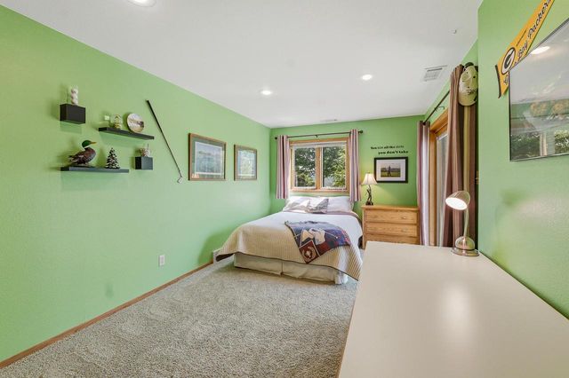 N6596 Riverview ROAD, Plymouth, WI 53073