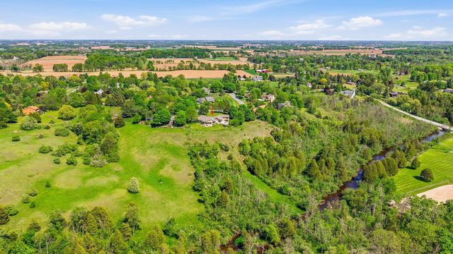 N6596 Riverview ROAD, Plymouth, WI 53073
