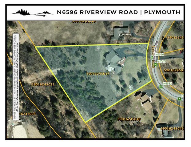 N6596 Riverview ROAD, Plymouth, WI 53073