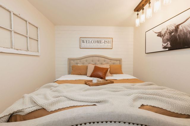 4204 Sudden Wind Court, Redding, CA 96001