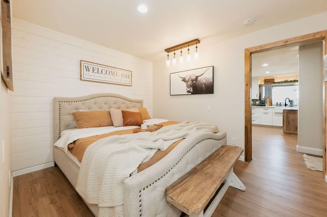 4204 Sudden Wind Court, Redding, CA 96001