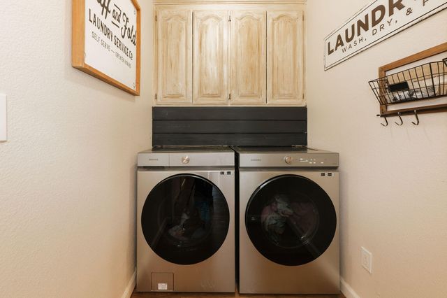 4204 Sudden Wind Court, Redding, CA 96001