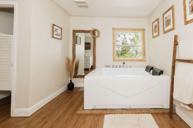 4204 Sudden Wind Court, Redding, CA 96001