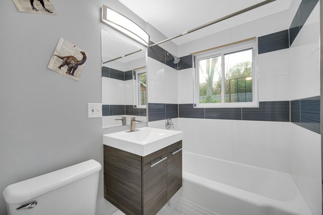 124 Wilson Street, Park Forest, IL 60466