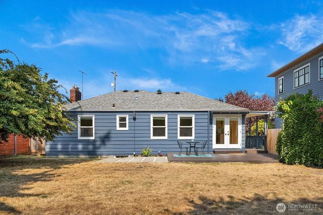 1309 N 80th Street, Seattle, WA 98103
