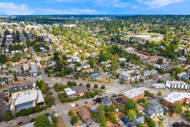 1309 N 80th Street, Seattle, WA 98103