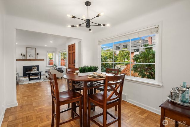 1309 N 80th Street, Seattle, WA 98103