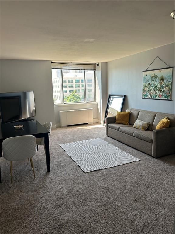 600 E 8th Street 7P, Kansas City, MO 64106