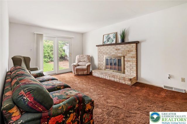 1615 Valley Forge Road, South Whitehall Twp, PA 18104