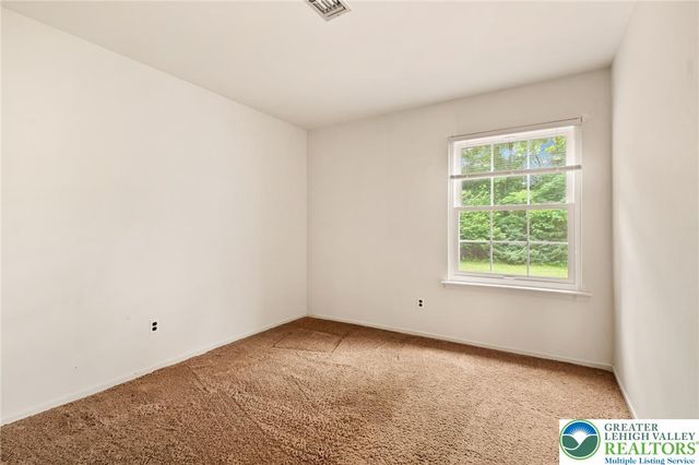 1615 Valley Forge Road, South Whitehall Twp, PA 18104