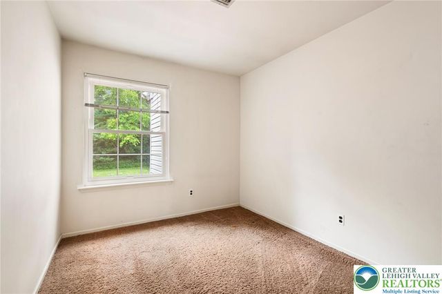 1615 Valley Forge Road, South Whitehall Twp, PA 18104