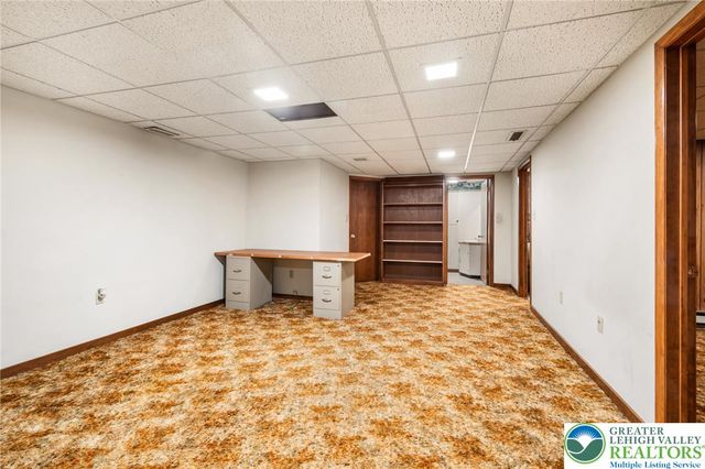 1615 Valley Forge Road, South Whitehall Twp, PA 18104