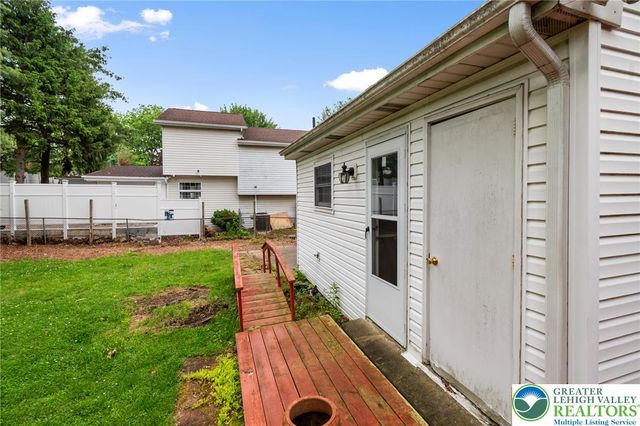 1615 Valley Forge Road, South Whitehall Twp, PA 18104