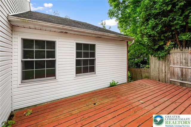 1615 Valley Forge Road, South Whitehall Twp, PA 18104