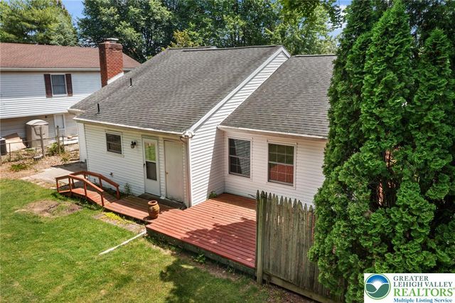 1615 Valley Forge Road, South Whitehall Twp, PA 18104