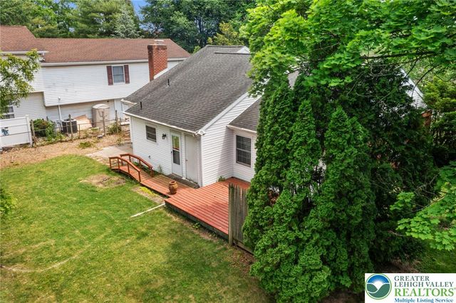 1615 Valley Forge Road, South Whitehall Twp, PA 18104