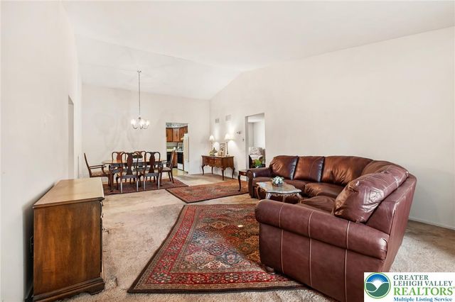 1615 Valley Forge Road, South Whitehall Twp, PA 18104