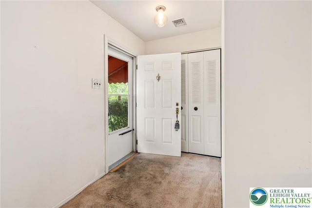 1615 Valley Forge Road, South Whitehall Twp, PA 18104