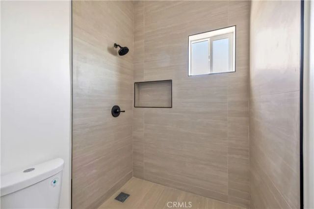 10905 Dalerose Avenue, Inglewood, CA 90304