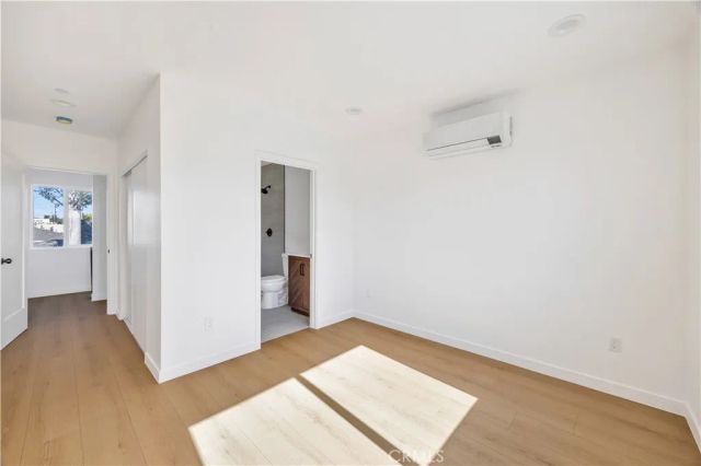 10905 Dalerose Avenue, Inglewood, CA 90304