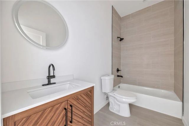 10905 Dalerose Avenue, Inglewood, CA 90304