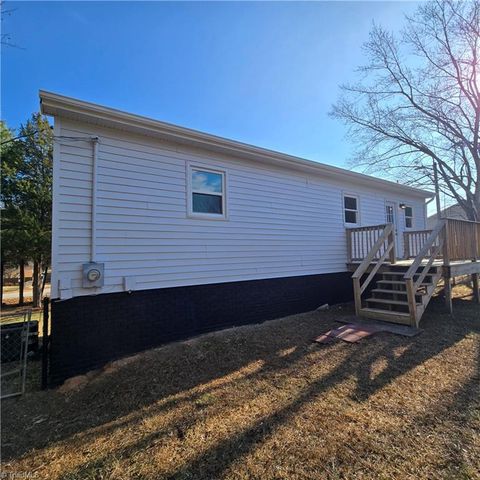 4910 Pine Hall Road, Walkertown, NC 27051