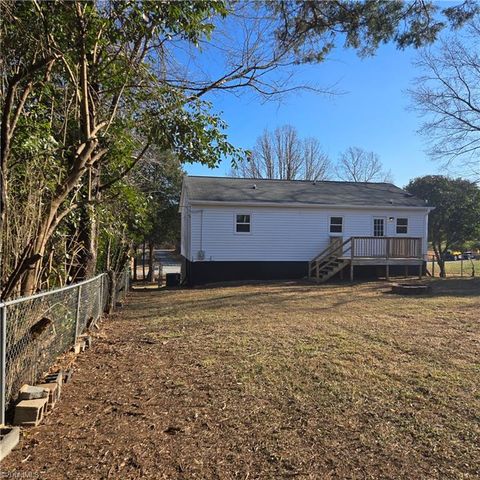 4910 Pine Hall Road, Walkertown, NC 27051