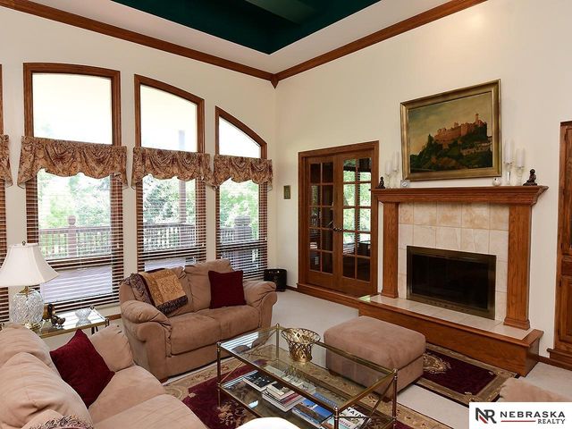 15835 Burt Street, Omaha, NE 68118