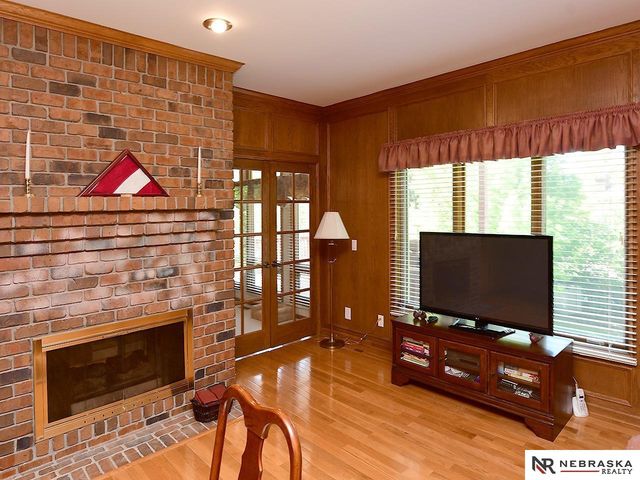 15835 Burt Street, Omaha, NE 68118