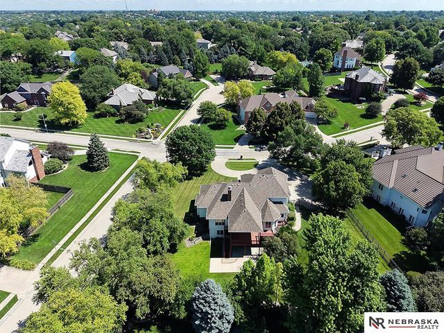 15835 Burt Street, Omaha, NE 68118