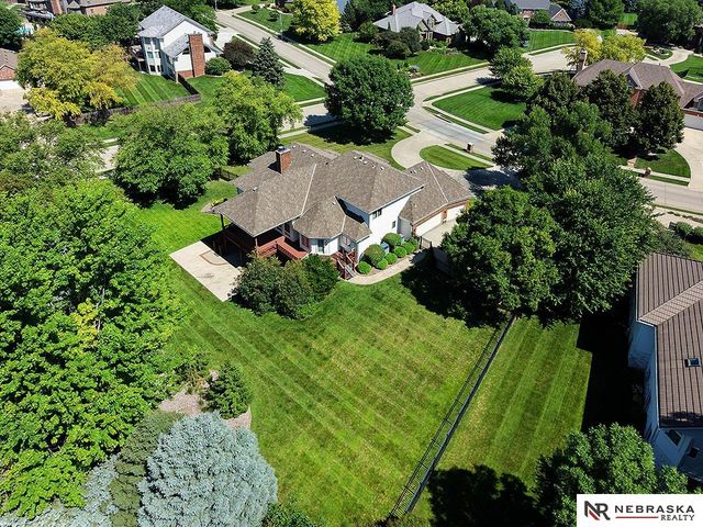 15835 Burt Street, Omaha, NE 68118