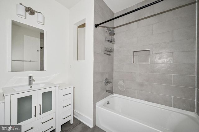 514 W MONTGOMERY AVE #2, Philadelphia, PA 19122