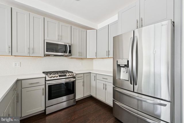 514 W MONTGOMERY AVE #2, Philadelphia, PA 19122