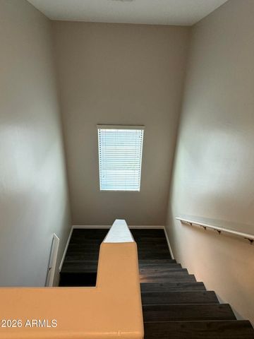 1910 E MISSOURI Avenue, Phoenix, AZ 85016