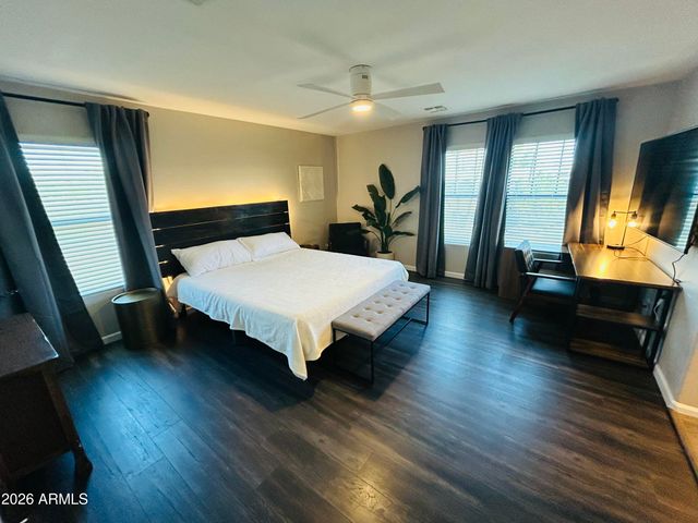 1910 E MISSOURI Avenue, Phoenix, AZ 85016