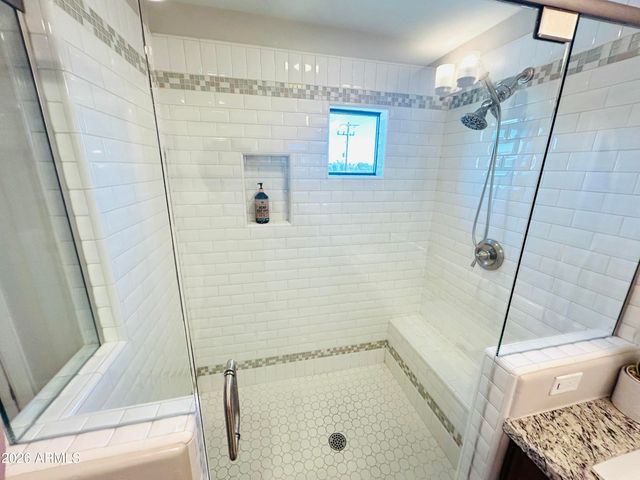 1910 E MISSOURI Avenue, Phoenix, AZ 85016