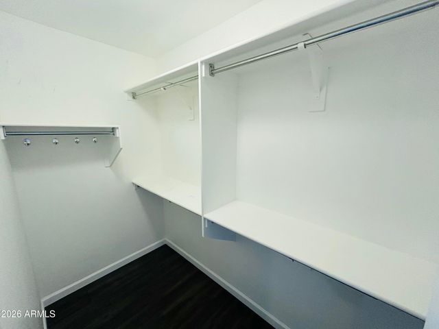 1910 E MISSOURI Avenue, Phoenix, AZ 85016