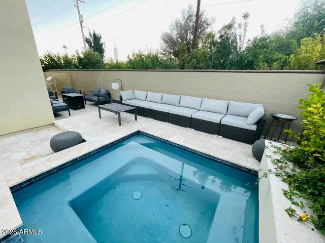 1910 E MISSOURI Avenue, Phoenix, AZ 85016