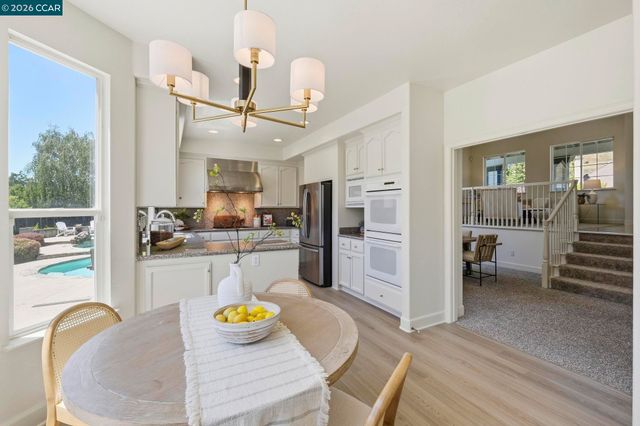 183 Lasata Ct, Danville, CA 94526