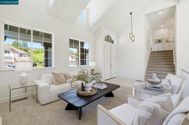183 Lasata Ct, Danville, CA 94526