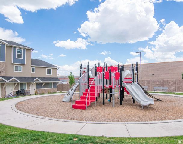 8159 N BOULDER LN, Eagle Mountain, UT 84005