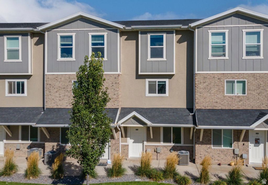 8159 N BOULDER LN, Eagle Mountain, UT 84005