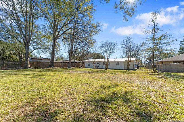 11543 Glenda Dr, Baton Rouge, LA 70815