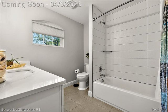 929 N Pleasant Street, Royal Oak, MI 48067