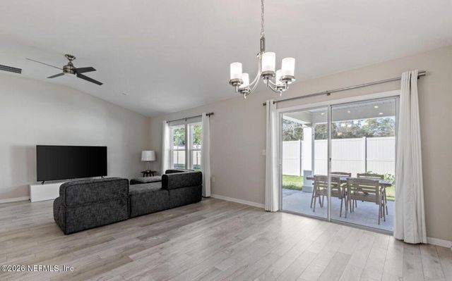 3106 HAWKS HILL Lane, Jacksonville, FL 32216