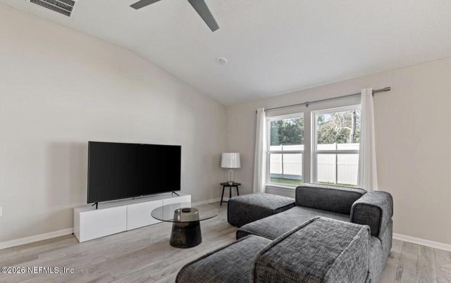 3106 HAWKS HILL Lane, Jacksonville, FL 32216