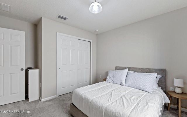 3106 HAWKS HILL Lane, Jacksonville, FL 32216