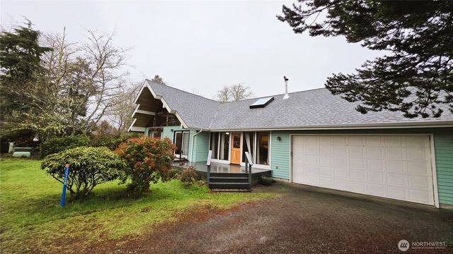 30708 N Place, Ocean Park, WA 98640